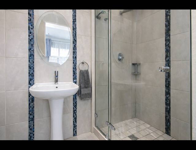 4 BEDROOM FREEHOLD FOR SALE IN MARLBORO GARDENS